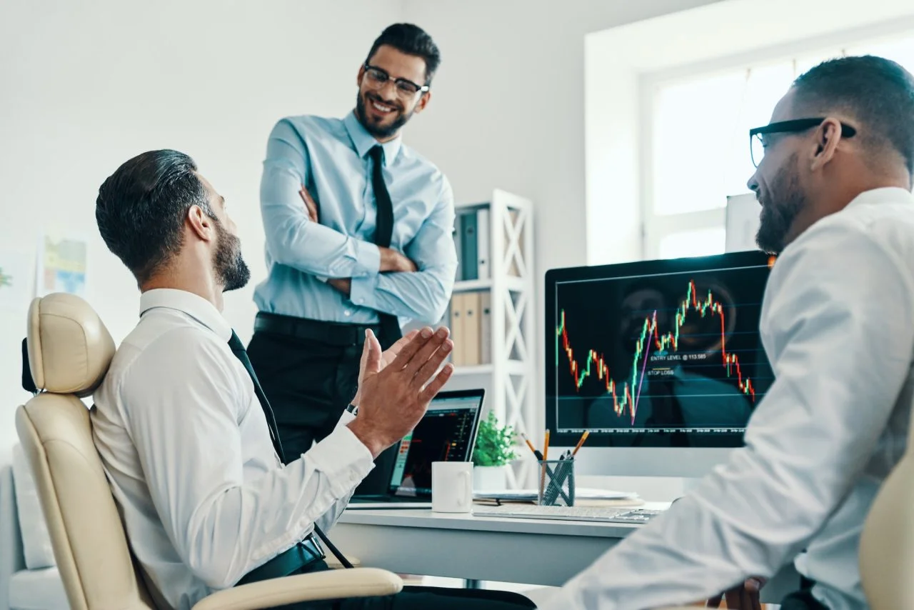 Ein Team von Finanzexperten